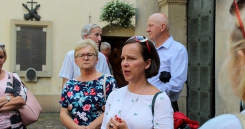 W ślad za świętymi