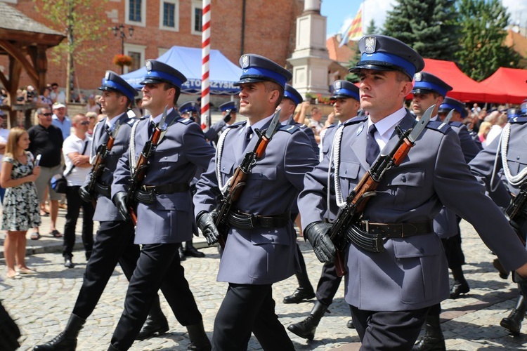 Wojewódzkie święto Policji w Sandomierzu 