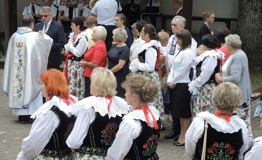 Odpust w Rychwałdzie z monstrancją fatimską