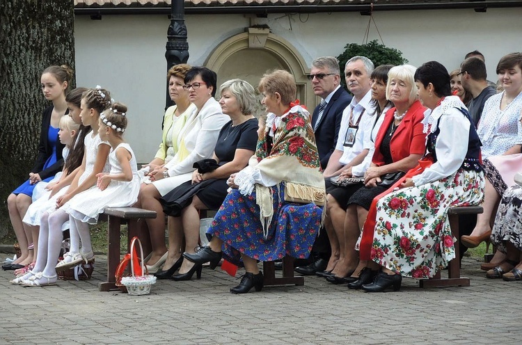 Odpust w Rychwałdzie z monstrancją fatimską