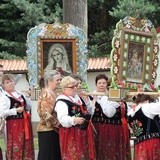 Odpust w Rychwałdzie z monstrancją fatimską