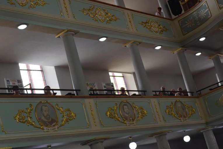 20-lecia parafii pw. Najświętszego Zbawiciela i Matki Bożej z Góry Karmel w Strzegomiu.