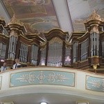 20-lecia parafii pw. Najświętszego Zbawiciela i Matki Bożej z Góry Karmel w Strzegomiu.