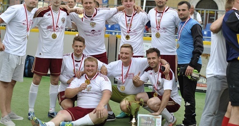 Piłką w wykluczenia