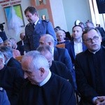 Bp Czesław Stanula uhononorowany przez Szerzyny