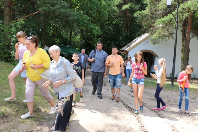 Dzieci z Rudek w radomskim skansenie