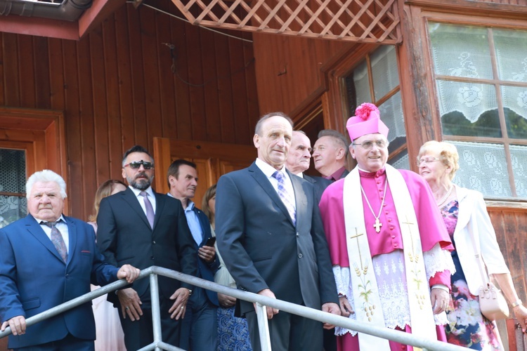 Abp Juliusz Janusz w Łyczanej