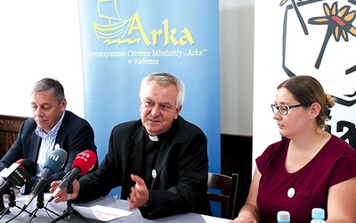 ▲	O programie mówili: Agnieszka Banasik, ks. Andrzej Tuszyński i Zbigniew Banaszkiewicz.