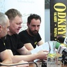 Badacze są zadowoleni z wyników swoich prac. Od lewej: Łukasz Orlicki, Krzysztof Krzyżanowski i Piotr Maszkowski.