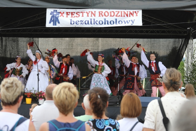 10. rodzinny festyn bezalkoholowy w Lipowej - 2017