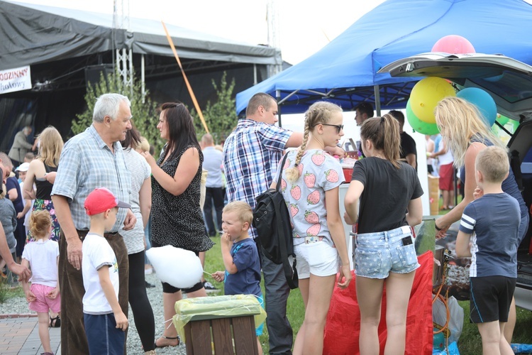 10. rodzinny festyn bezalkoholowy w Lipowej - 2017