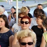 Lipcowa ewangelizacja na barce z bp. Grzegorzem Rysiem