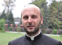 ks. Damian Migacz jest diecezjalnym duszpasterzem kierowców