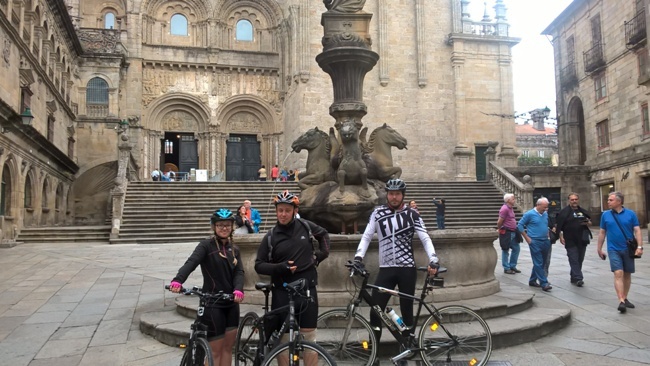 Na rowerach do Santiago de Compostela