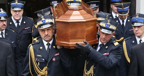 Pogrzeb pierwszego strażaka RP