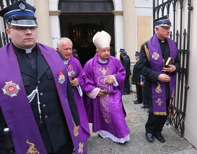 Pogrzeb generała brygadiera Feliksa Deli