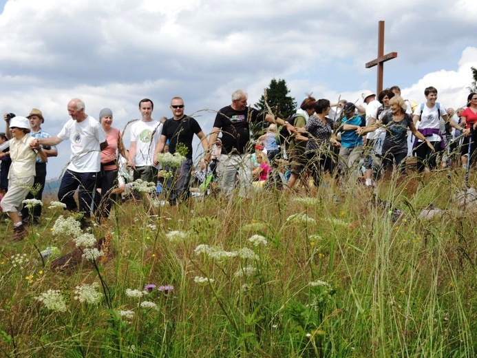 Krawców Wierch - 5. Ewangelizacja w Beskidach