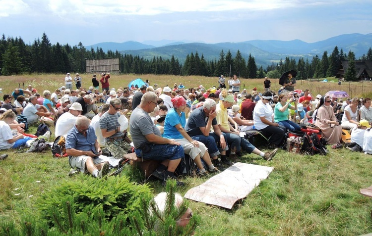 Krawców Wierch - 5. Ewangelizacja w Beskidach