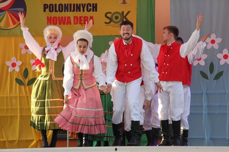 Festiwal folklorystyczny w Nowej Dębie