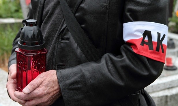 Odnaleziono szczątki bohatera AK