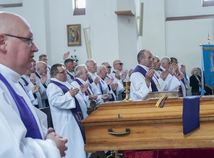 Pożegnanie śp. ks. Wojciecha Gappy cz. 1