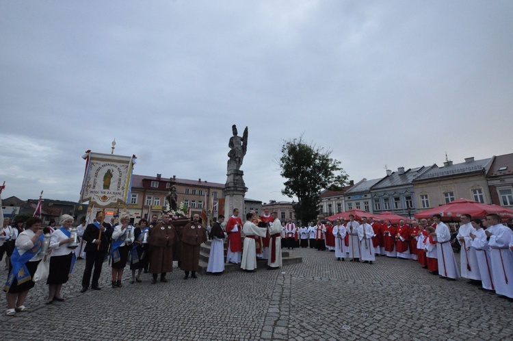 Brzesko - święto parafii i miasta 