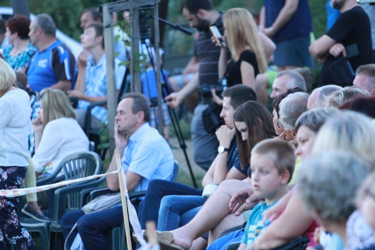 Rekonstrukcja akcji III Most