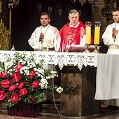 Odpustowej Mszy św. przewodniczył ks. prał. Andrzej Lesiński.