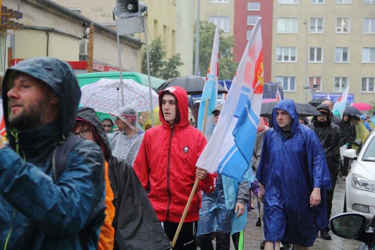 Spakujcie do pielgrzymiego plecaka...