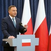 Prezydent zapowiedział, że w ciągu dwóch miesięcy przygotuje własną inicjatywę ustawodawczą w sprawie reformy sądownictwa.