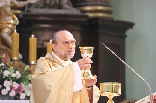 Bp Tadeusz Kusy u św. Marii Magdaleny w Cieszynie