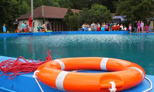 Mezalians wieczności z doczesnością