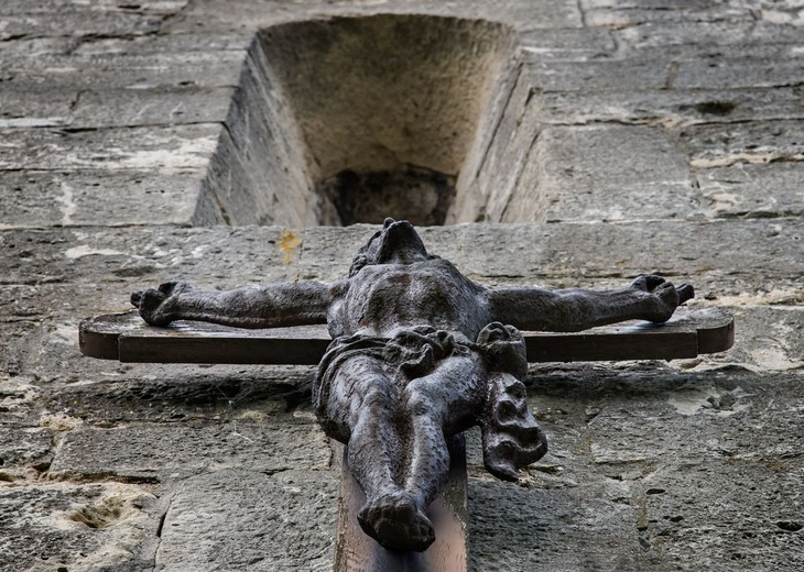 W tym kościele odbył się 6 lipca 1233 r. synod biskupów polskich