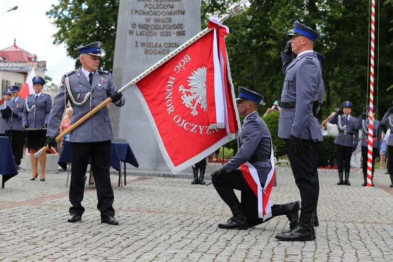 Umiłować, potępiając złe czyny