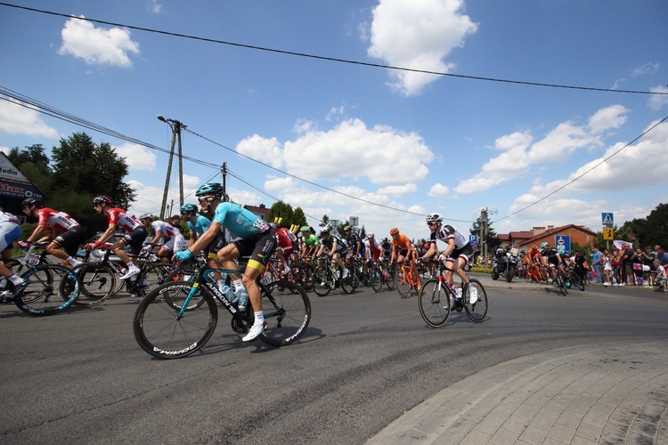 Peleton w Świątnikach Górnych