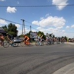 Peleton w Świątnikach Górnych