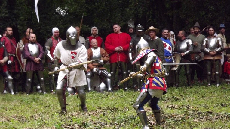 Wokół zamku odbyły się łowy, uroczysty wjazd księżnej na dzieciniec, a także turniej rycerski