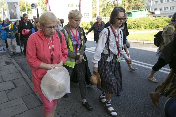 IX Pielgrzymka Piesza do Ostrówka