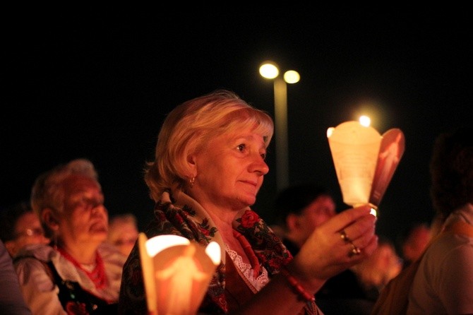 I rocznica ŚDM na Campus Misericordiae w Brzegach