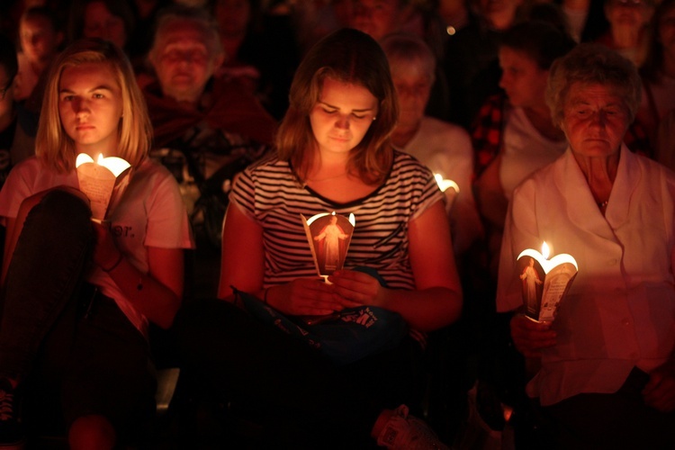 I rocznica ŚDM na Campus Misericordiae w Brzegach