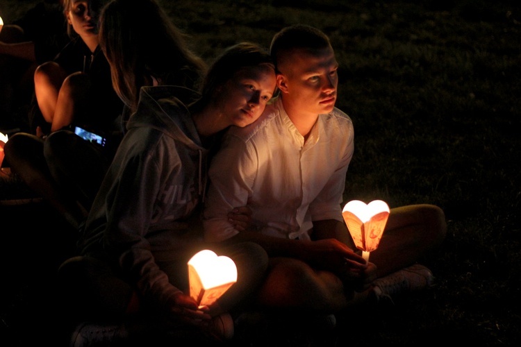 I rocznica ŚDM na Campus Misericordiae w Brzegach