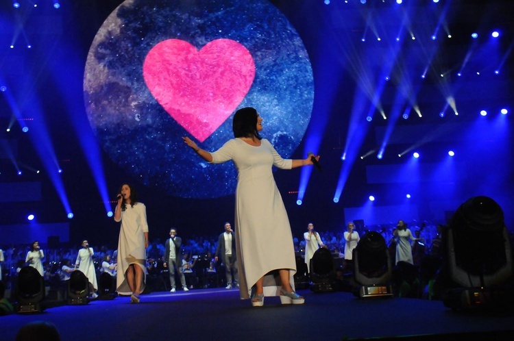 I rocznica ŚDM - koncert w  Tauron Arenie