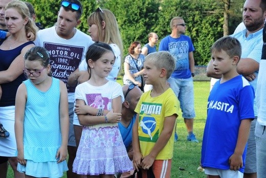 9. Biesiada Fundacji "Krzyż Dziecka" w Pisarzowicach