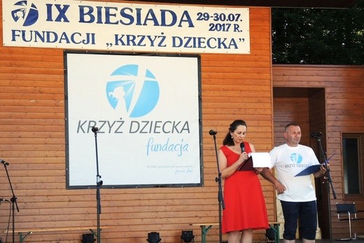 9. Biesiada Fundacji "Krzyż Dziecka" w Pisarzowicach