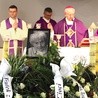 ▲	Pani Jadwiga żyła 111 lat, 9 miesięcy i 4 dni.