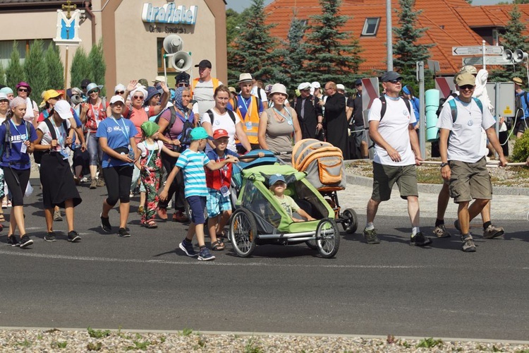 XIV Piesza Pielgrzymka - dzień drugi