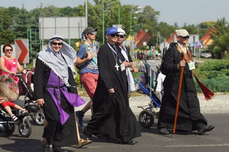 XIV Piesza Pielgrzymka - dzień drugi