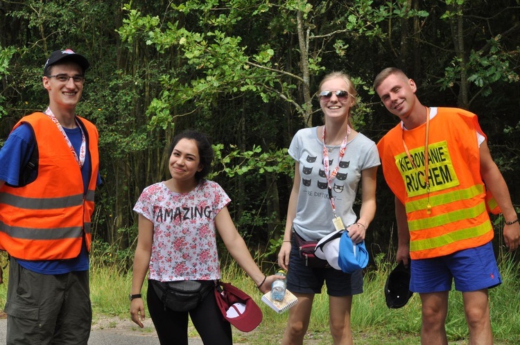 Pielgrzymka Piesza na Jasną Górę - drugi dzień drogi