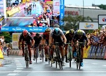 Tour de Pologne - Kolarze wjeżdżają w Tatry