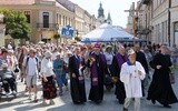 Pielgrzymów odprowadzali także abp Stanisław Budzik oraz bp Józef Wróbel